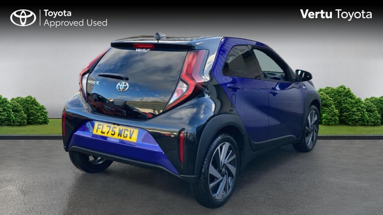 Toyota Aygo X 1.0 VVT-i Edge 5dr Petrol Hatchback